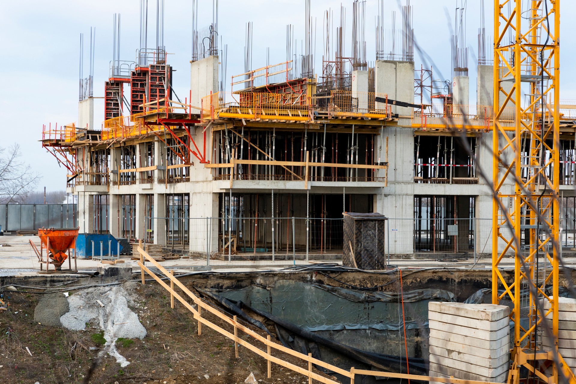 Construction process of the new modern residential buildings